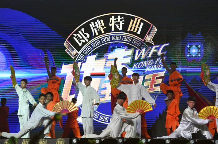 关于Doinb回归赛场，关键助攻首场状态亮眼，勇士观众沸腾！的信息