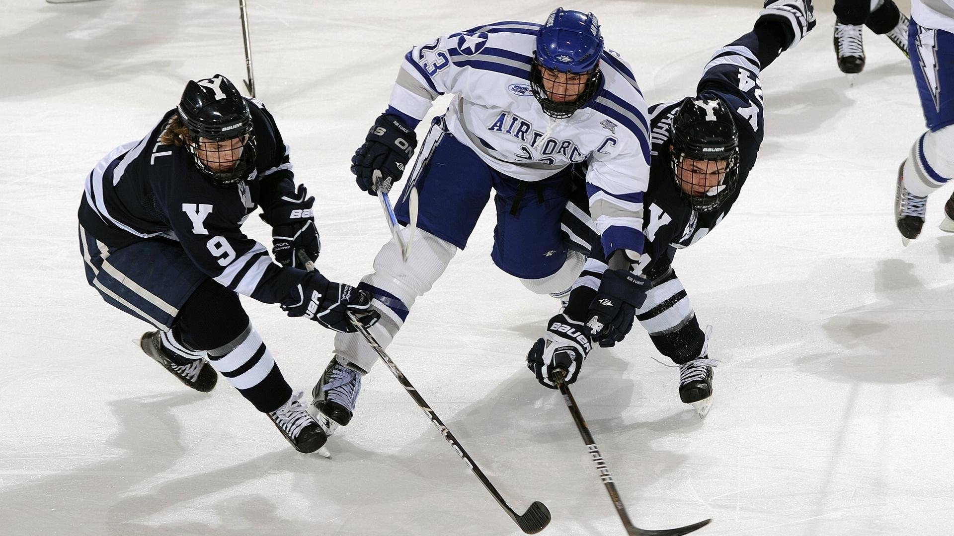 F1赛车赛场焦点！澳大利亚队对阵美国队，爆冷逆转，黑马强势击败劲敌